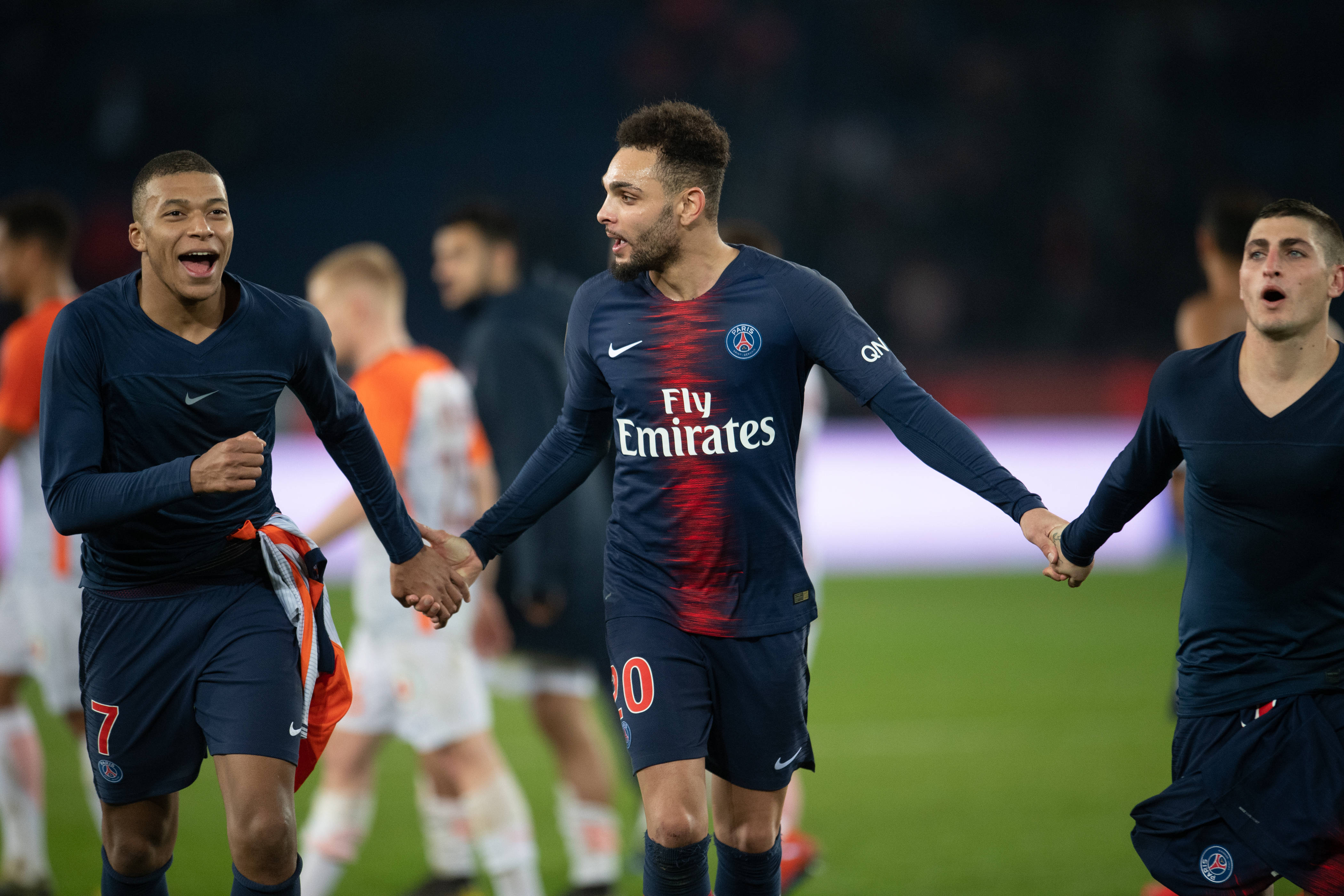 威廉希尔app-巴黎圣日耳曼主场压哨进球,惊艳全场球迷 威廉希尔app-巴黎圣日耳曼主场压哨进球,惊艳全场球迷