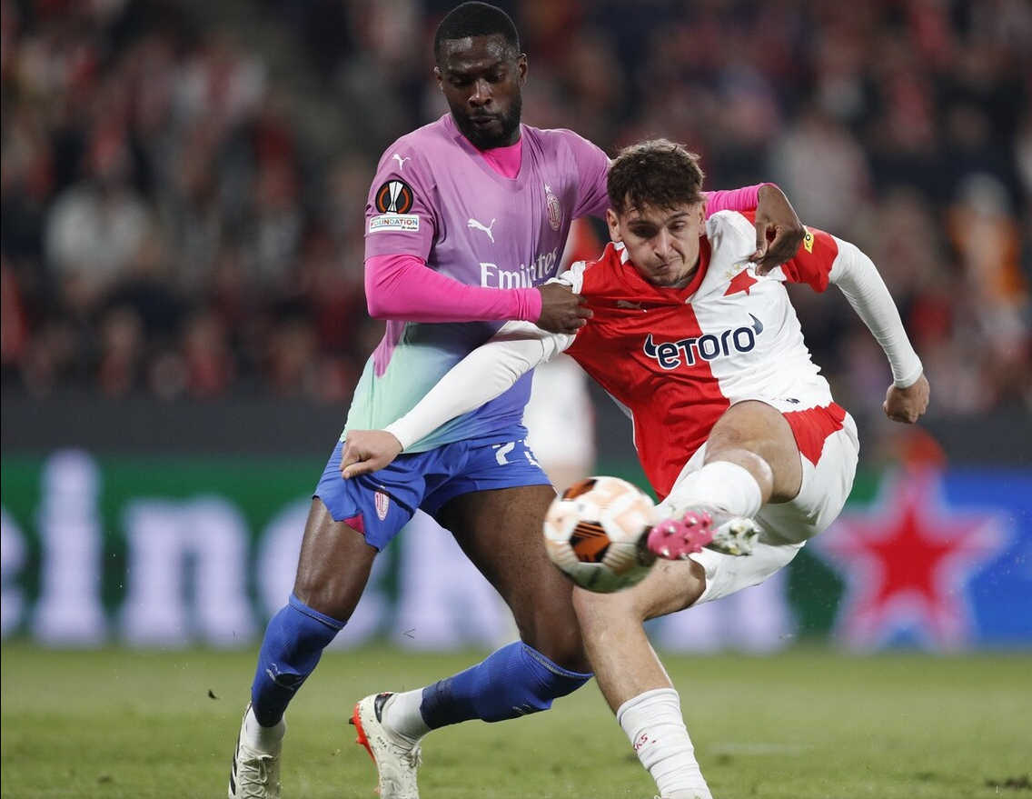 AC米兰战平,欧联杯资格受威胁 AC米兰战平,欧联杯资格受威胁