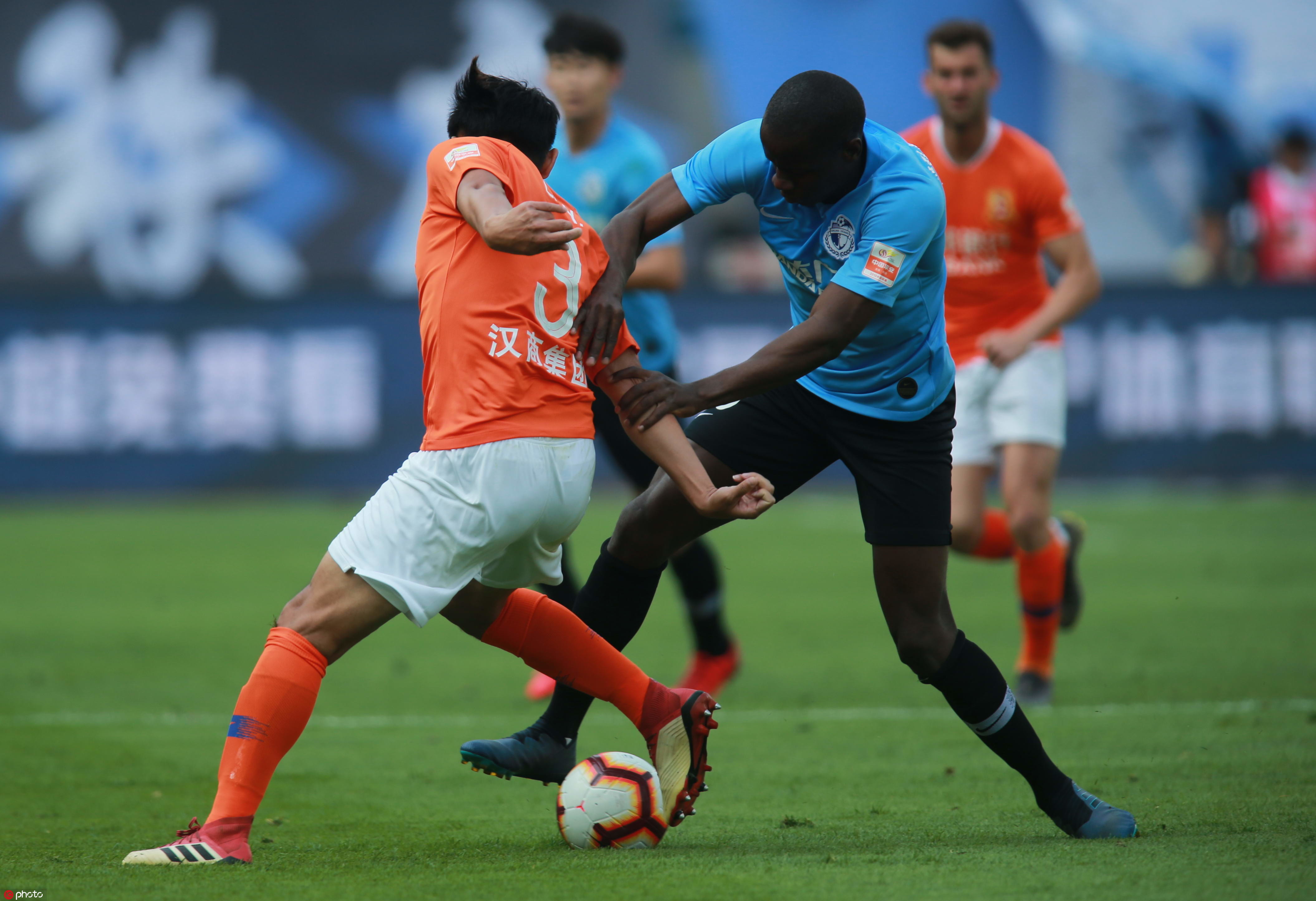 保定容大客场战胜大连一方,壮大球队信心 保定容大客场战胜大连一方,壮大球队信心