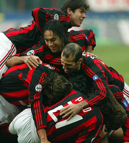 威廉希尔中文站-罗马客场战平,球员集体开怀庆祝 威廉希尔中文站-罗马客场战平,球员集体开怀庆祝