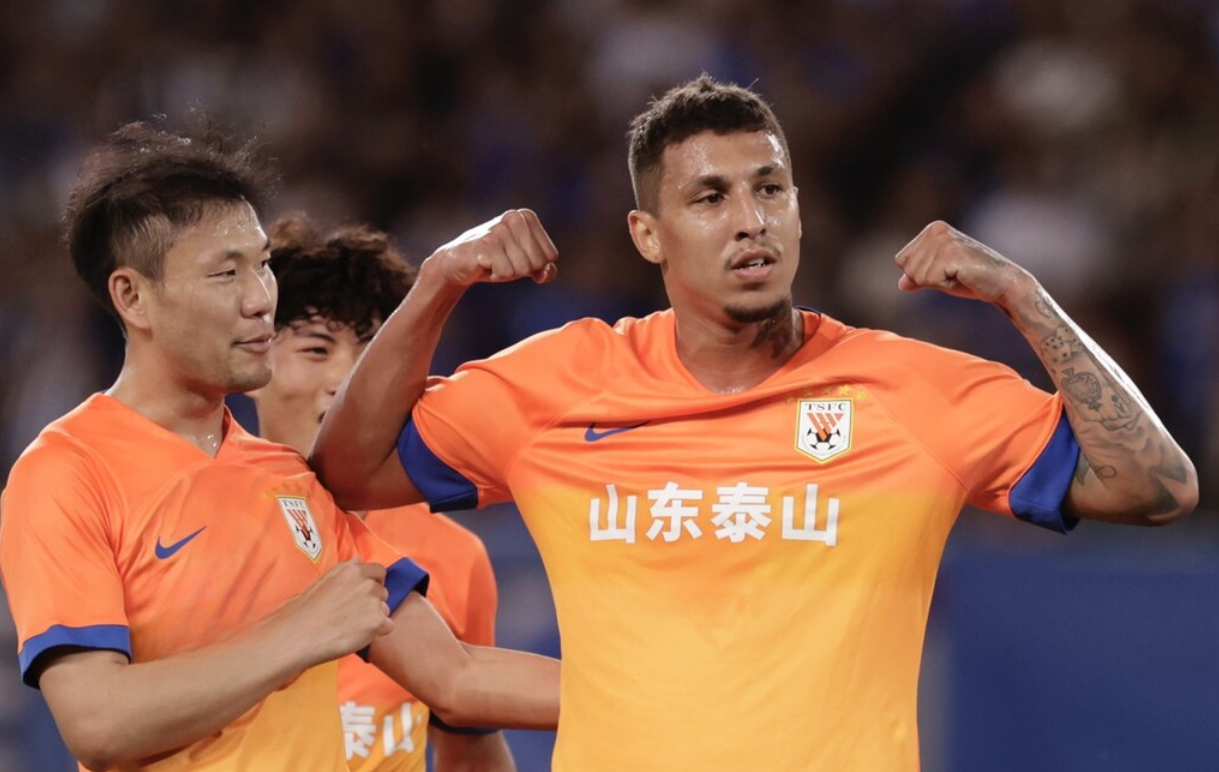 威廉希尔app-国安胜贵州,豪取三分继续紧随中超领头羊 威廉希尔app-国安胜贵州,豪取三分继续紧随中超领头羊