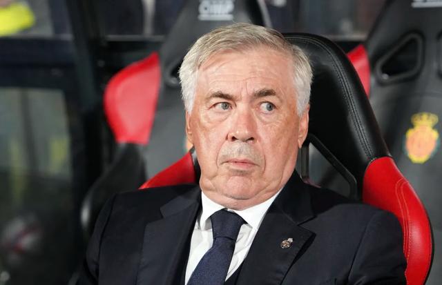 威廉希尔app-皇马遭遇多线惨败,卫冕之路坎坷 威廉希尔app-皇马遭遇多线惨败,卫冕之路坎坷