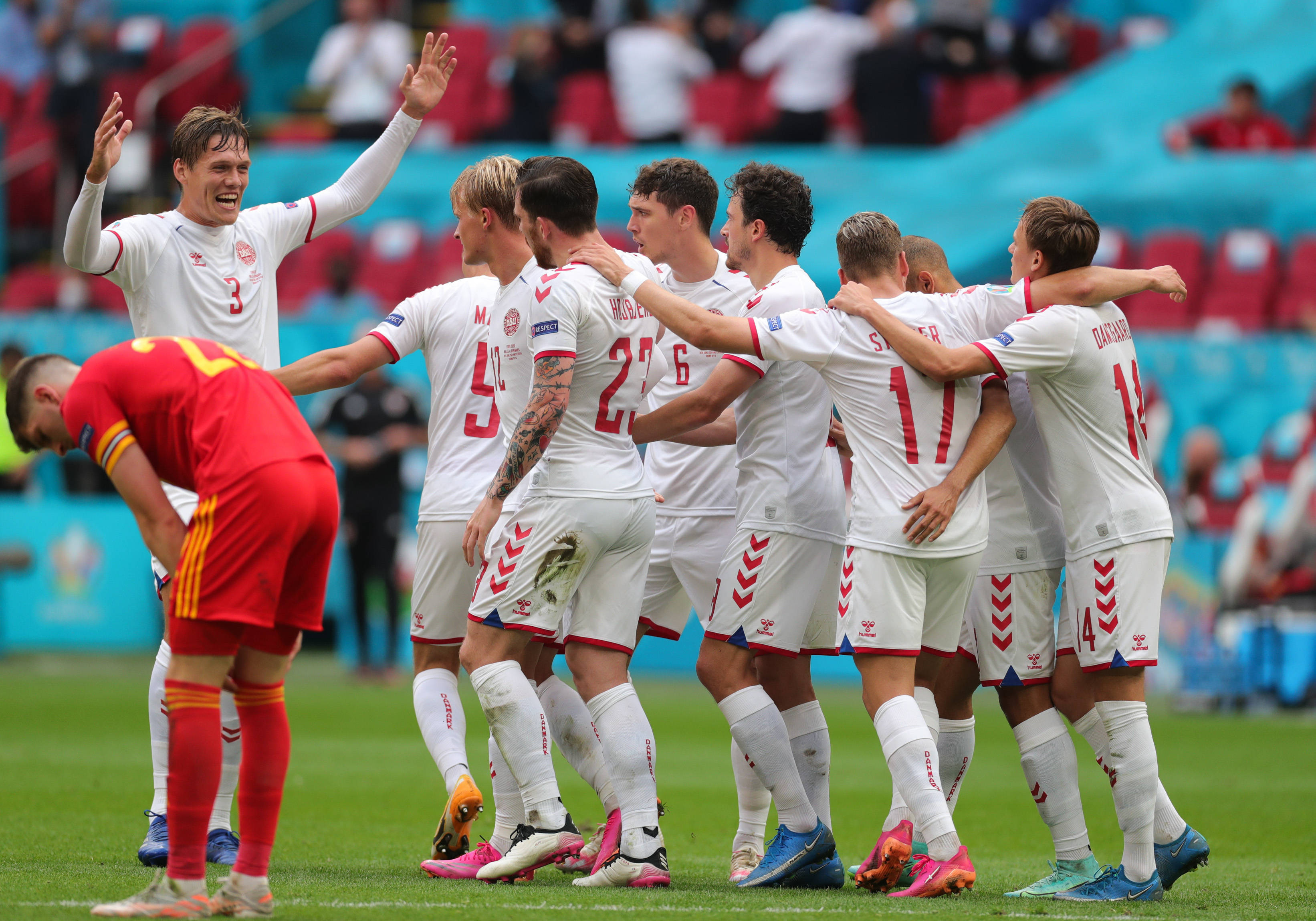 英国威廉希尔-瓦伦西亚客场大胜,势不可挡 英国威廉希尔-瓦伦西亚客场大胜,势不可挡