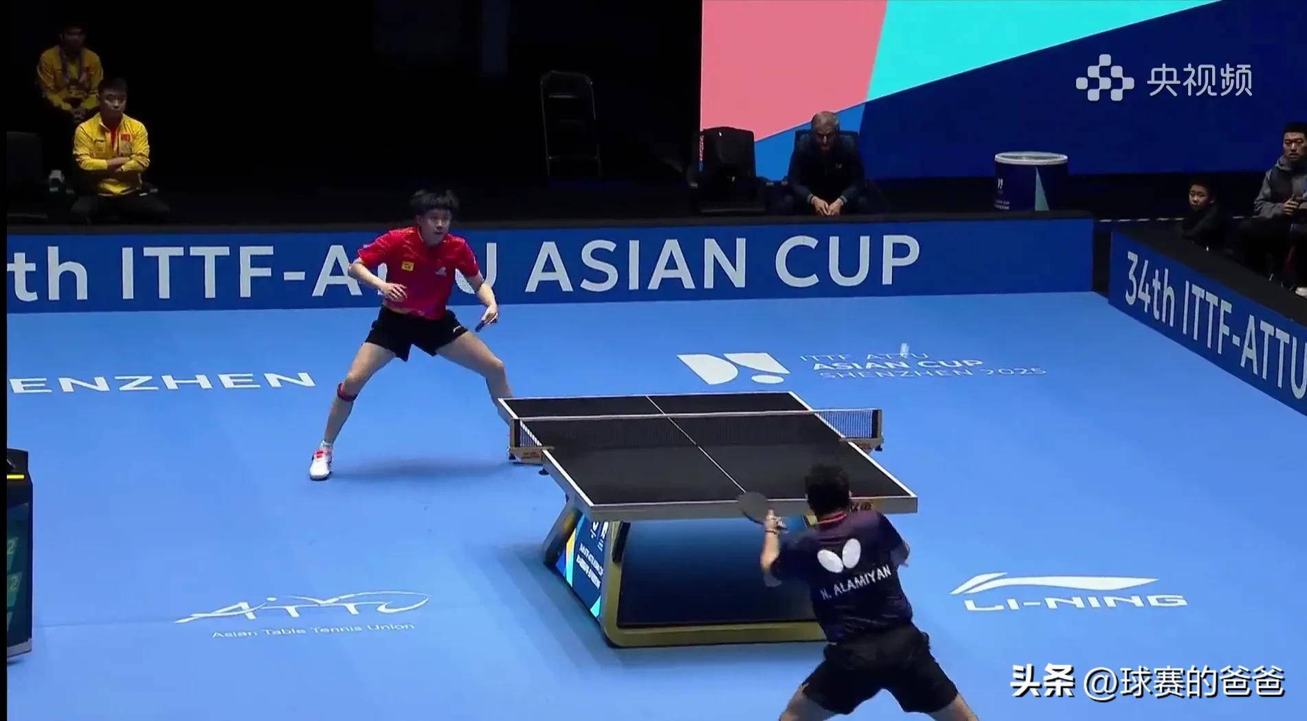 伊朗队在关键时刻险胜对手,成功晋级下一轮 伊朗队在关键时刻险胜对手,成功晋级下一轮