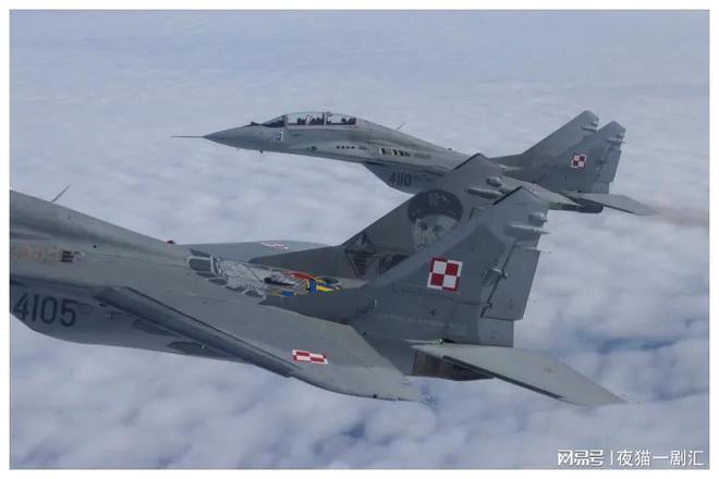 波兰全面压制俄罗斯,晋级概率不高 波兰全面压制俄罗斯,晋级概率不高