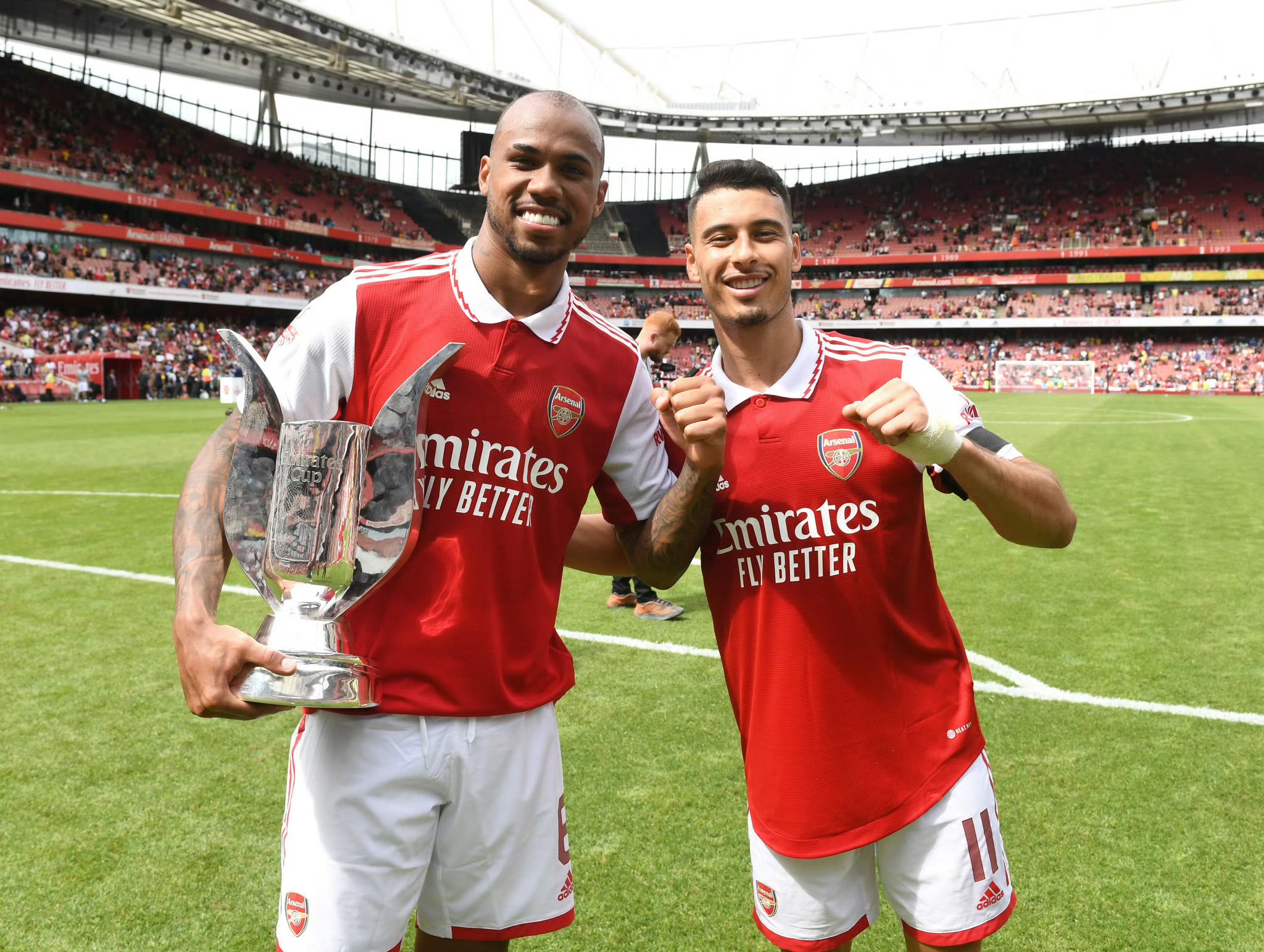 迪拜选手夺冠,荣膺亚足联冠军联赛冠军 迪拜选手夺冠,荣膺亚足联冠军联赛冠军