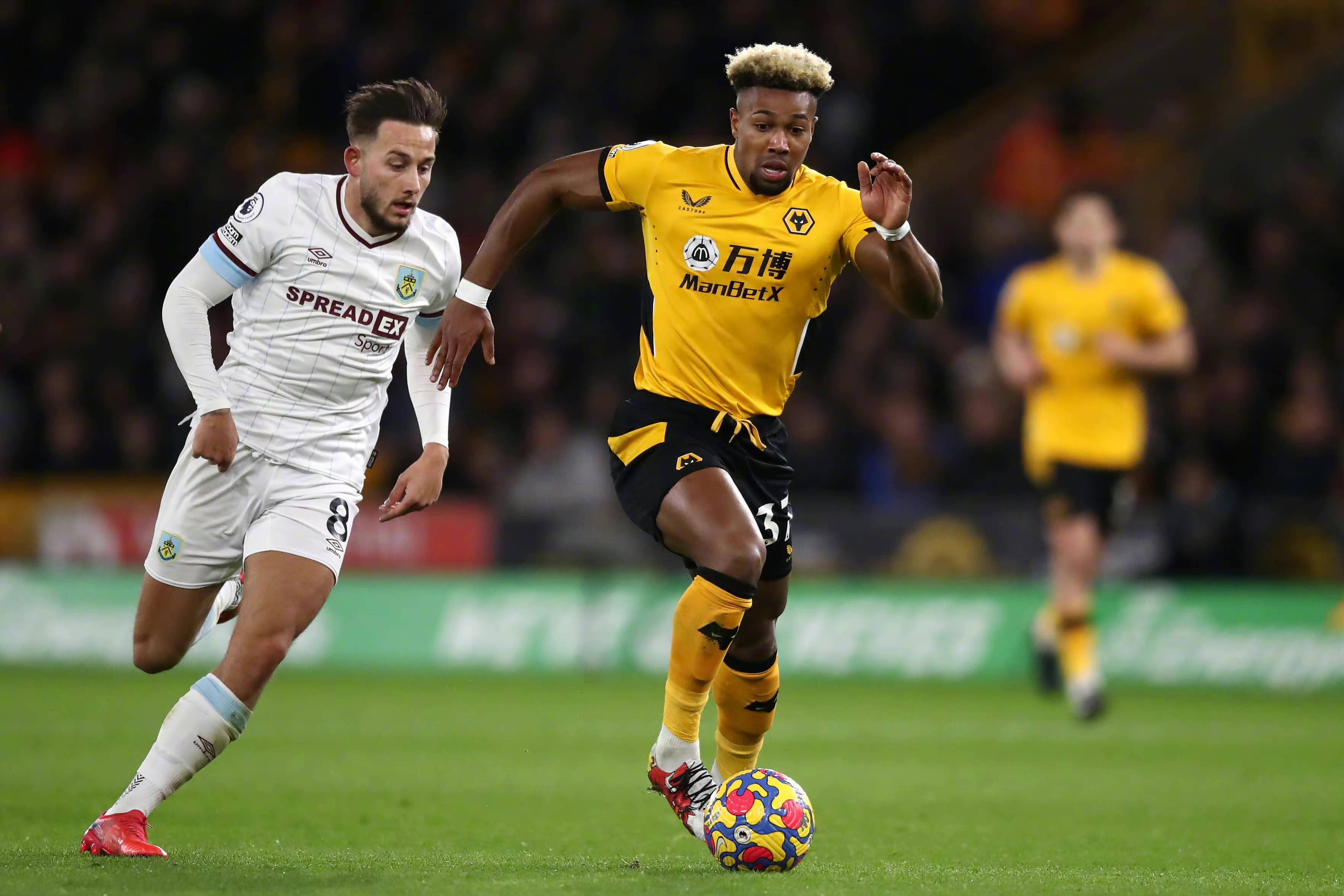 威廉希尔中文站-赫尔城忍让客场告捷,英超保级形势大有起色 威廉希尔中文站-赫尔城忍让客场告捷,英超保级形势大有起色