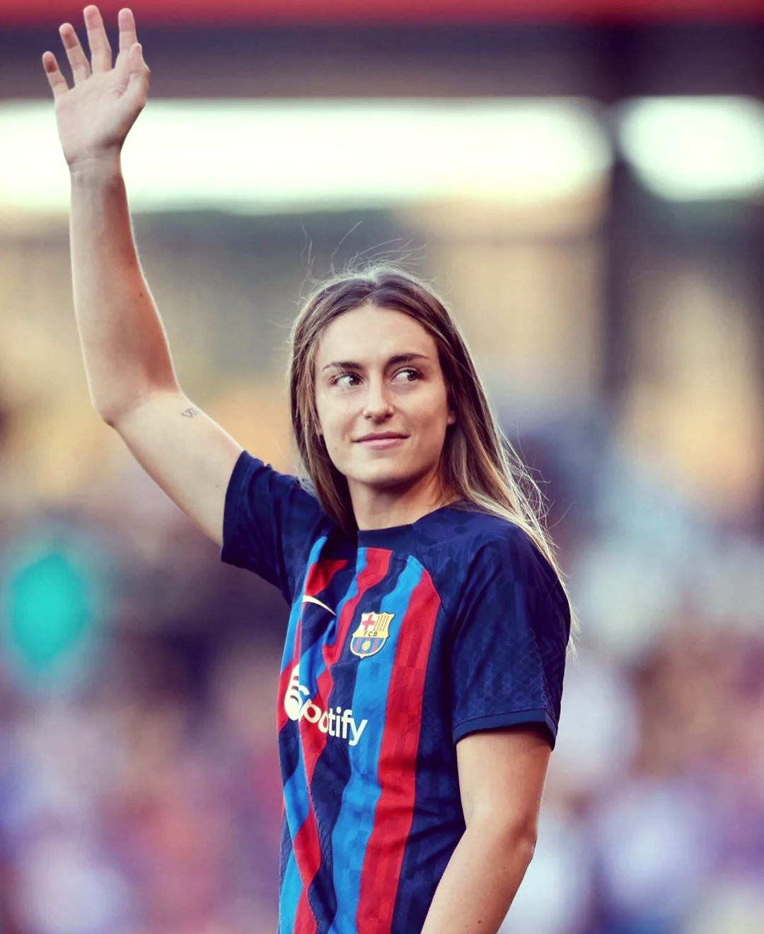 英国威廉希尔-体坛巨星:女足选手荣耀登场 英国威廉希尔-体坛巨星:女足选手荣耀登场