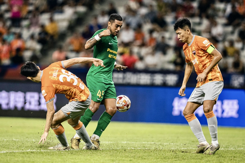 威廉希尔官网-浙江绿城遭遇伤病困扰,战力受损 威廉希尔官网-浙江绿城遭遇伤病困扰,战力受损