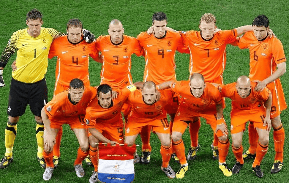 威廉希尔app-荷兰国家队奋起反击,赢得欧预赛比赛 威廉希尔app-荷兰国家队奋起反击,赢得欧预赛比赛