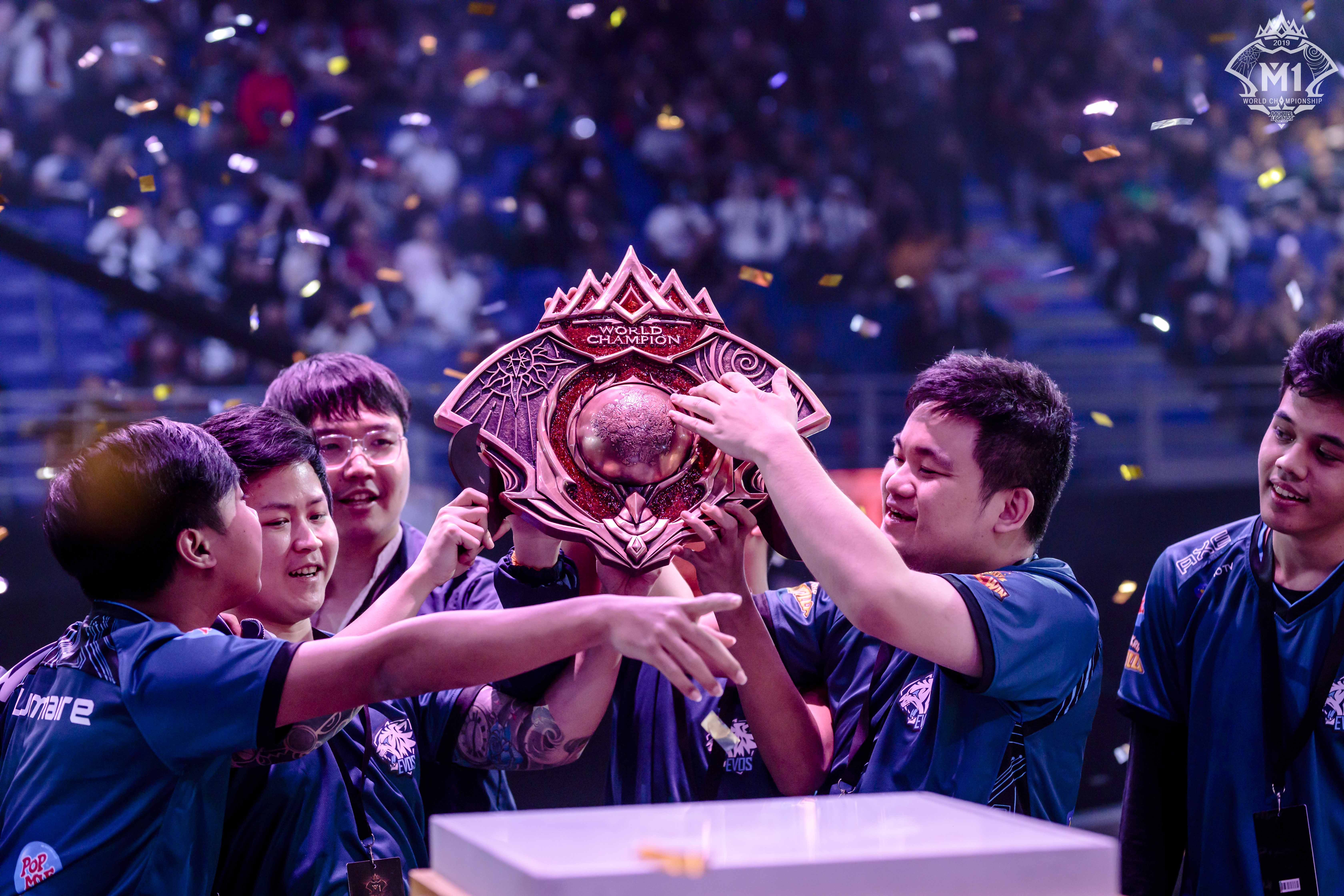 乌兹别克斯坦选手在洲际比赛中取得辉煌 乌兹别克斯坦选手在洲际比赛中取得辉煌