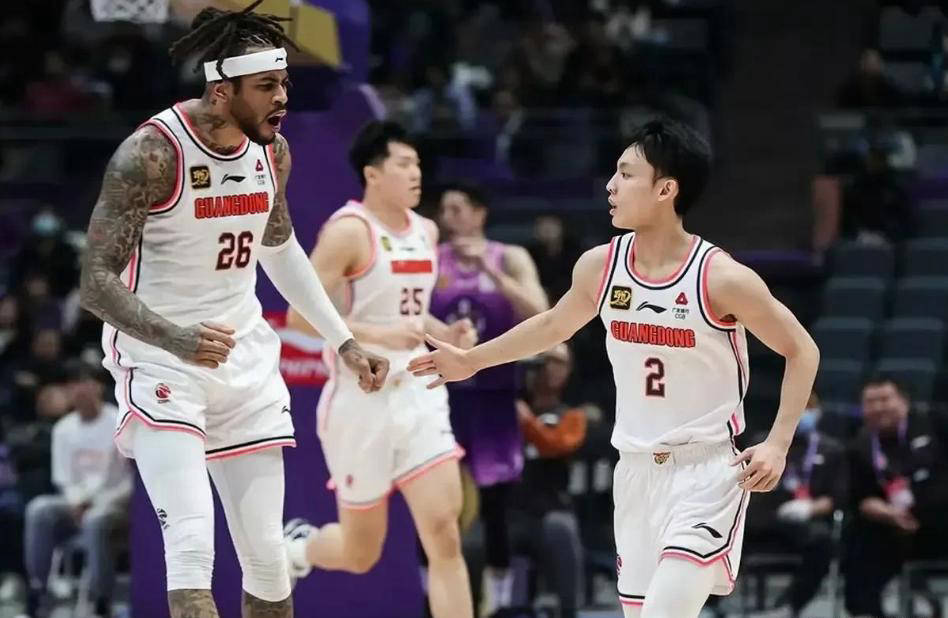 辽宁飞豹队表现不佳,连续两场失利 辽宁飞豹队表现不佳,连续两场失利