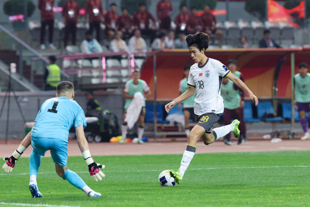 沙特球队突围成功，全力备战半决赛