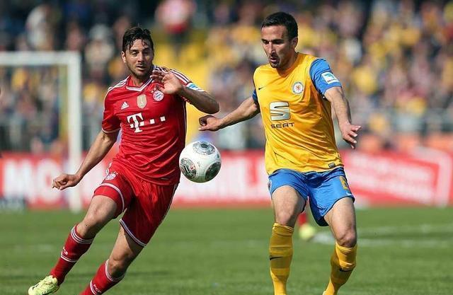 威廉希尔官网-韦斯卡队在比赛中展现了自己的实力和信心