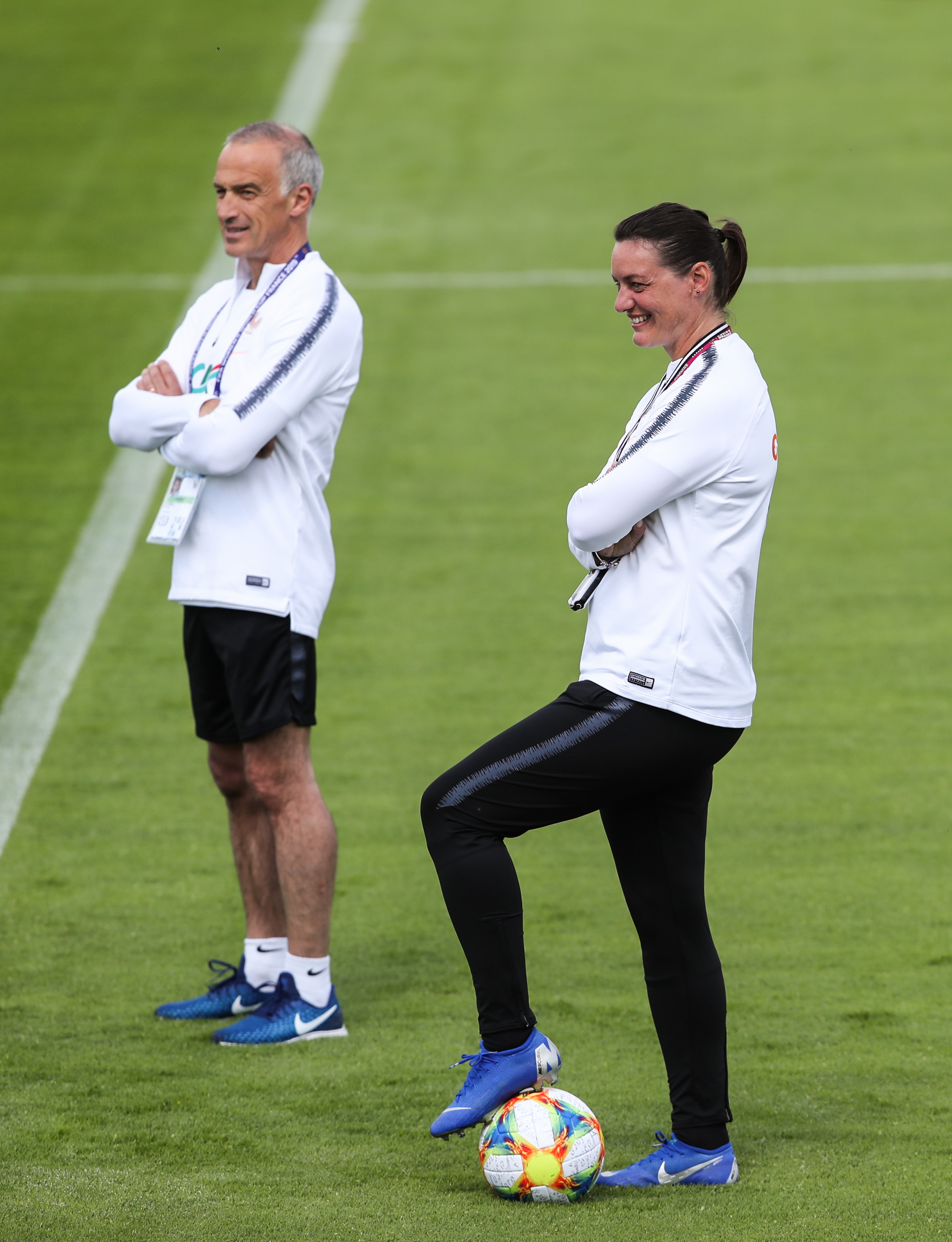 英国威廉希尔-法国女足抢得第五名，表现抢眼！