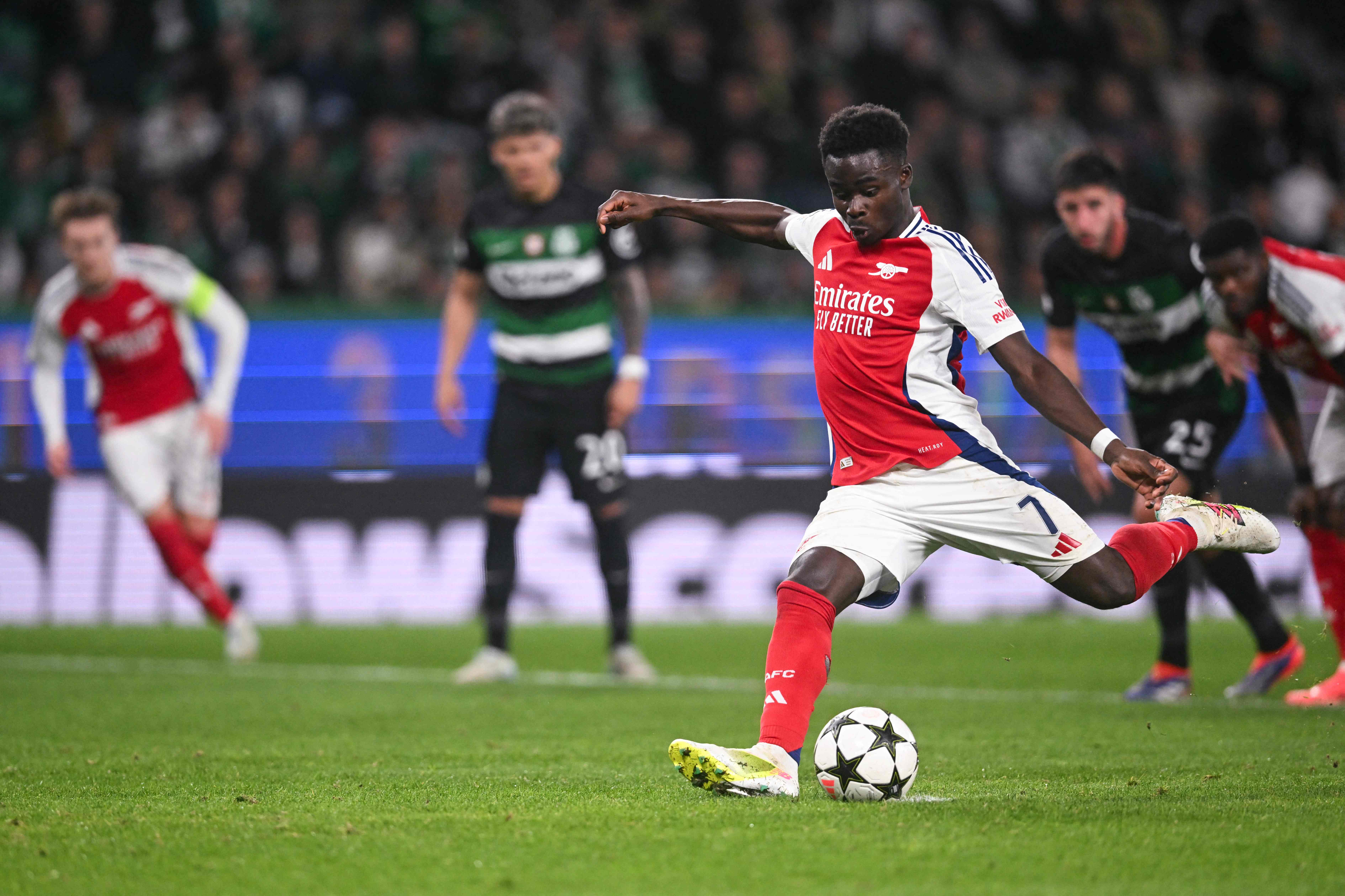 威廉希尔app-阿森纳告捷，欧冠资格争夺白热化