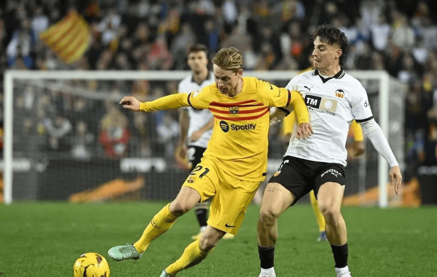 比利亚雷亚尔对西班牙人：争霸沉闷局势