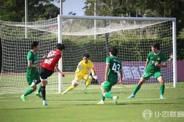 华夏幸福踢平贵州人和勇挺中乙梯队 华夏幸福踢平贵州人和勇挺中乙梯队