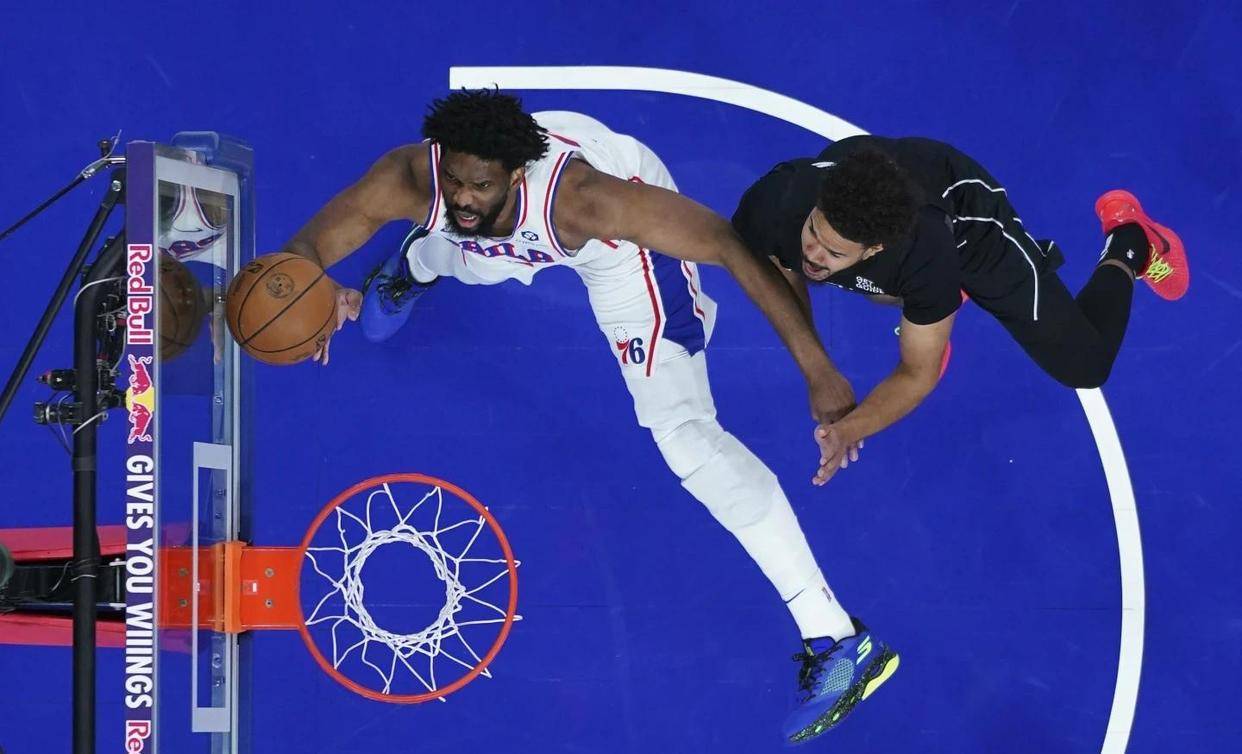 威廉希尔中文站-乔尔恩比德再现大号三双，压哨绝杀完成逆转