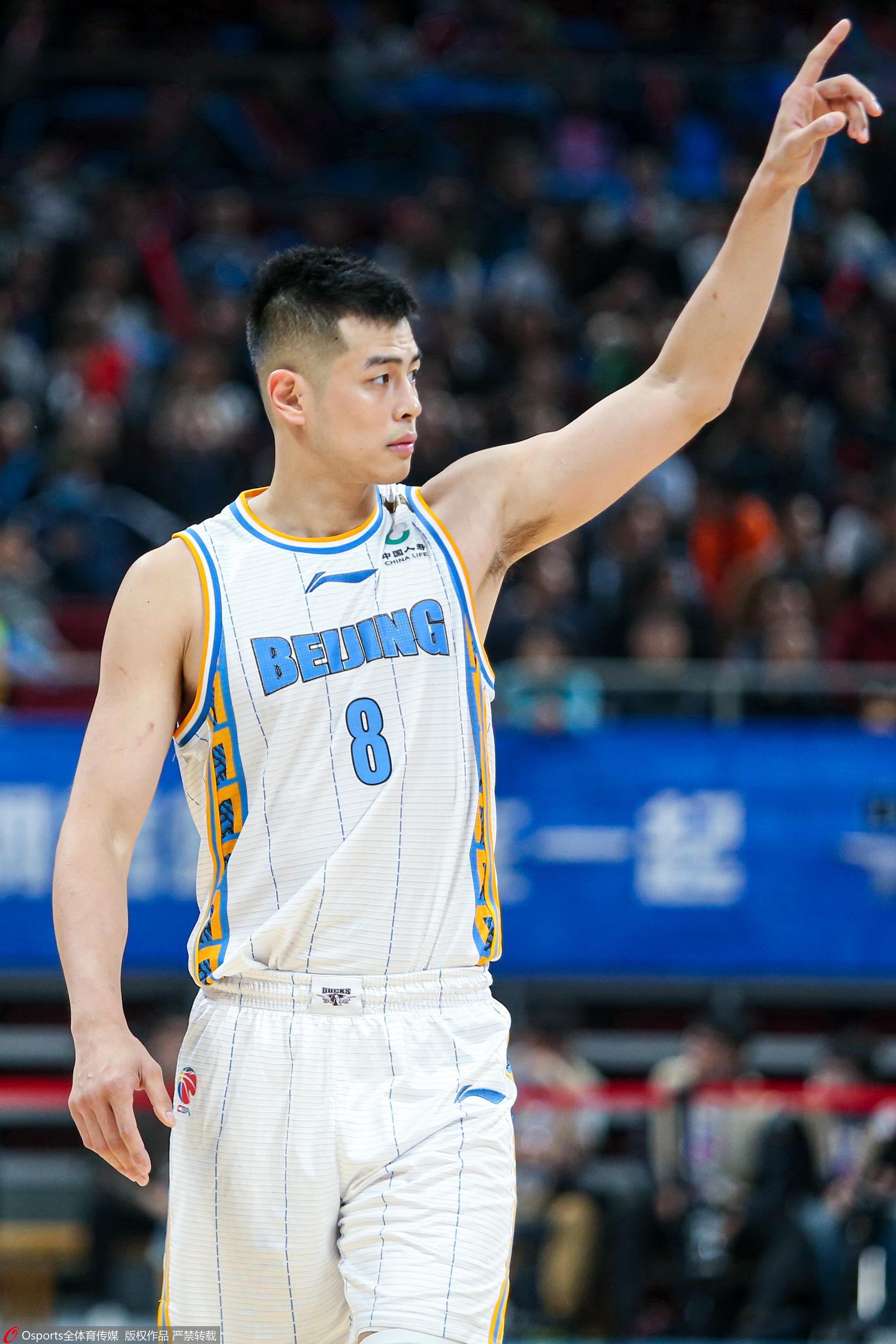 英国威廉希尔-北京队实力出众，横扫对手稳坐榜首