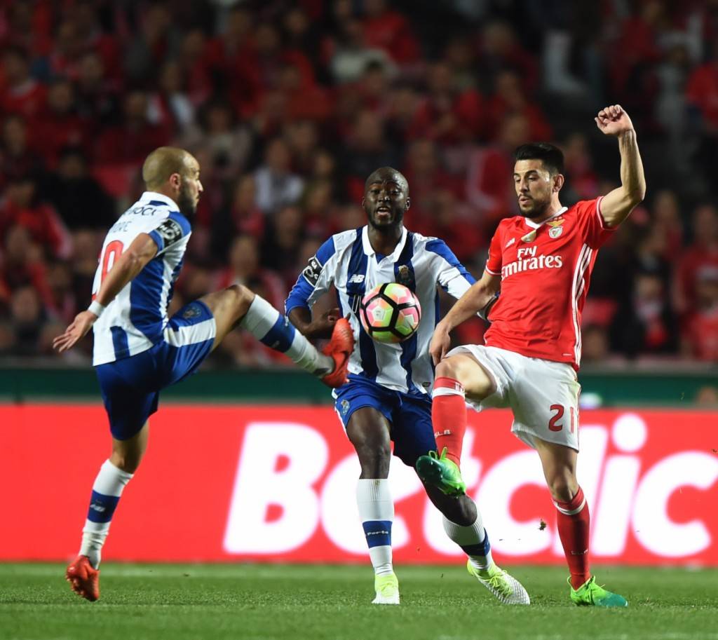 威廉希尔官网-波尔图击败本菲卡，赢得葡萄牙超级杯