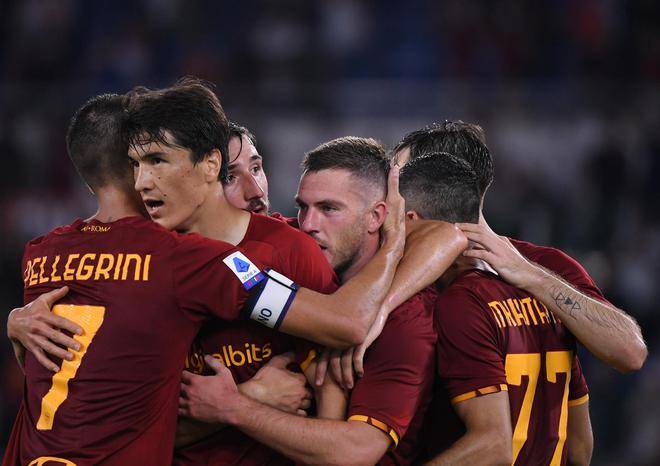 意大利国家队与波兰国家队大战一触即发