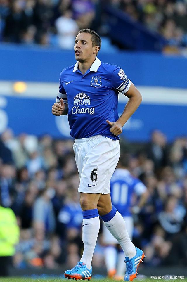 秩序井然的波鸿:冲击下赛季欧联资格 秩序井然的波鸿:冲击下赛季欧联资格