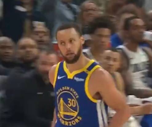 克鲁斯主场大胜,延续连胜势头 克鲁斯主场大胜,延续连胜势头