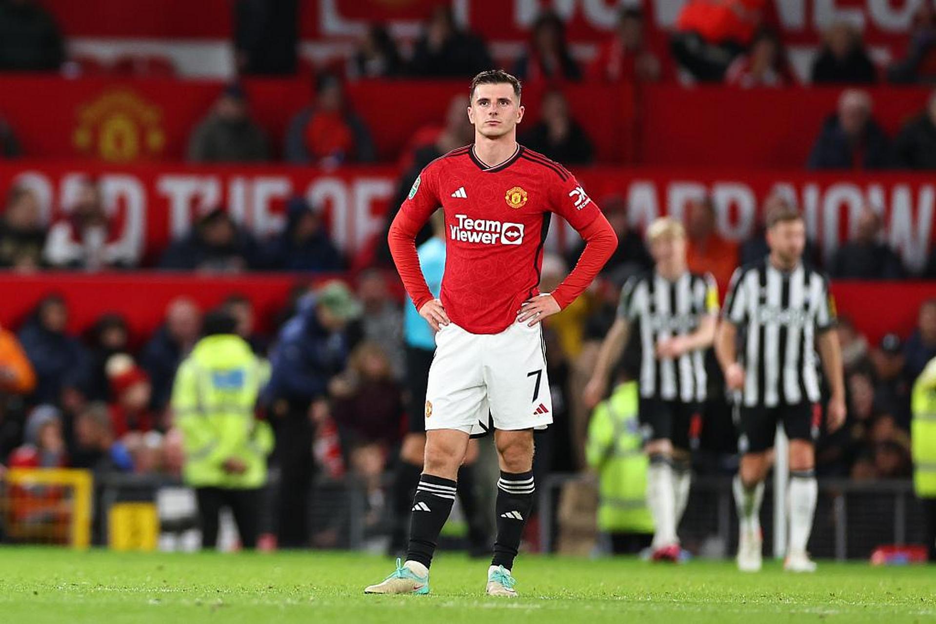 威廉希尔中文站-曼联半场逆转富勒姆，重回英超中游