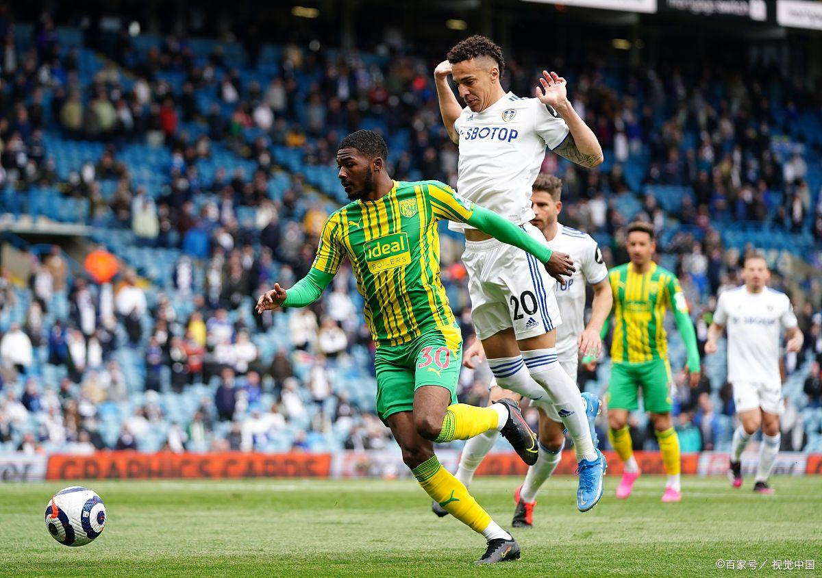 利兹联客场逼平斯托克城，仍难逃降级危机