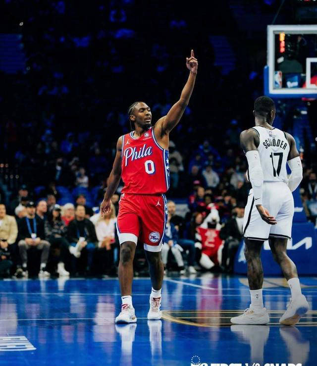 威廉希尔官网-76人客场战胜魔术，西蒙斯狂砍三双数据