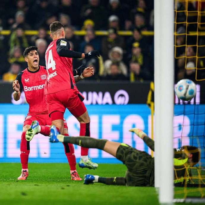 威廉希尔官网-慕尼黑红牛绝杀，勒沃库森势不可挡