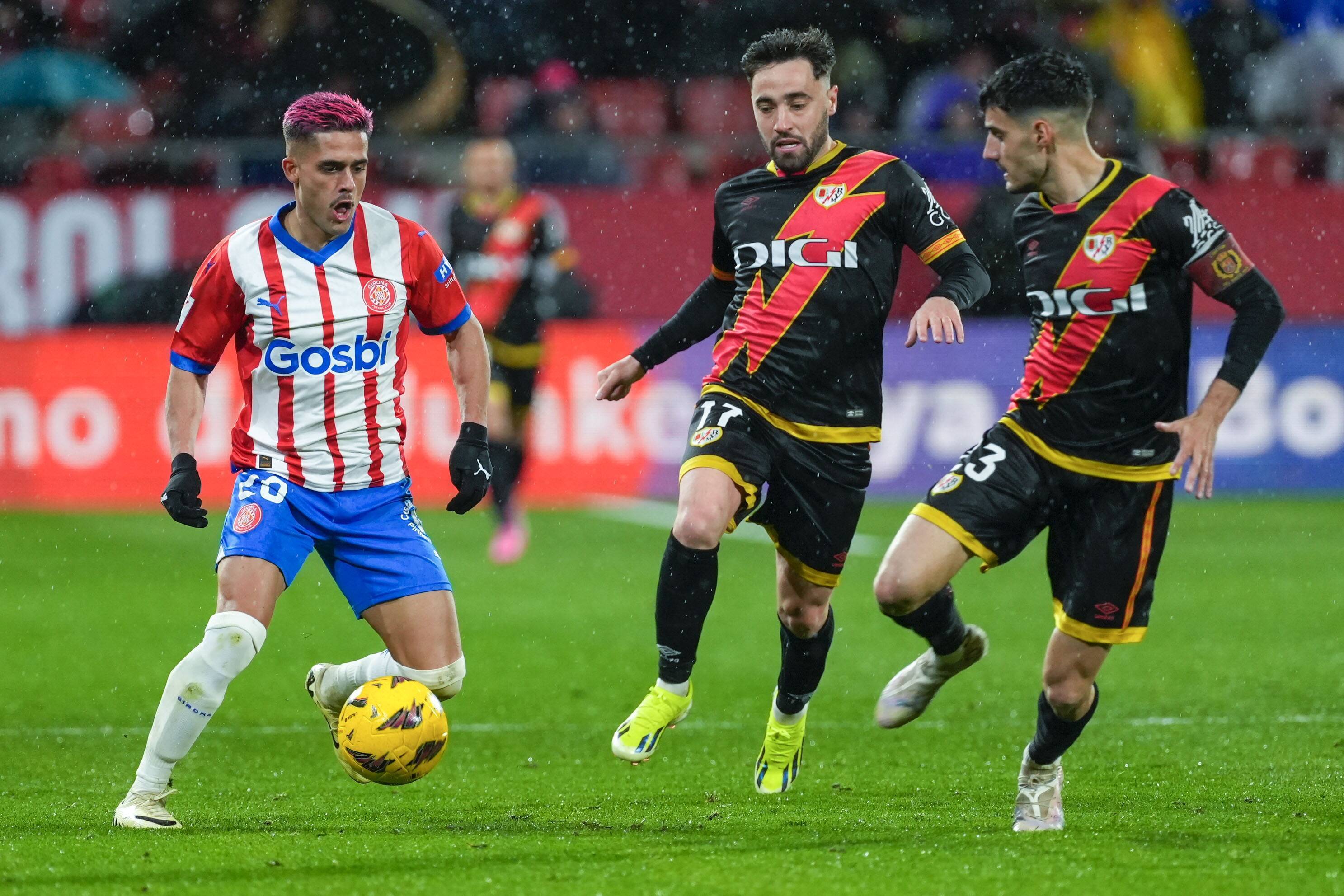 巴伦西亚主场对决奥萨苏纳,力争三分 巴伦西亚主场对决奥萨苏纳,力争三分