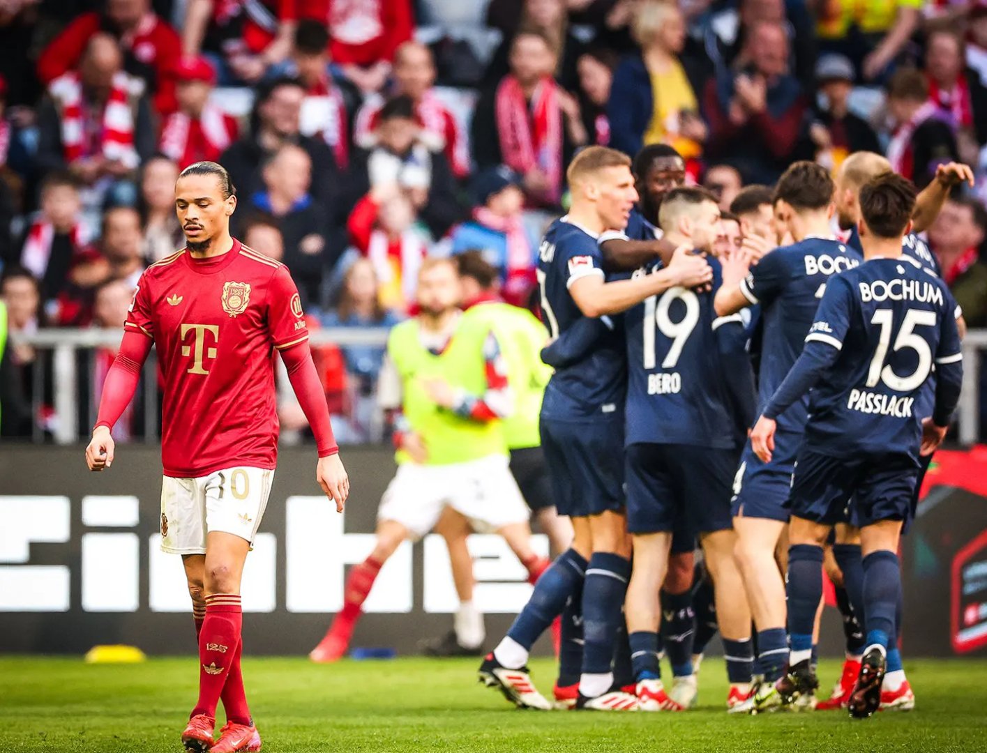 客场作战的拜仁慕尼黑球队获胜