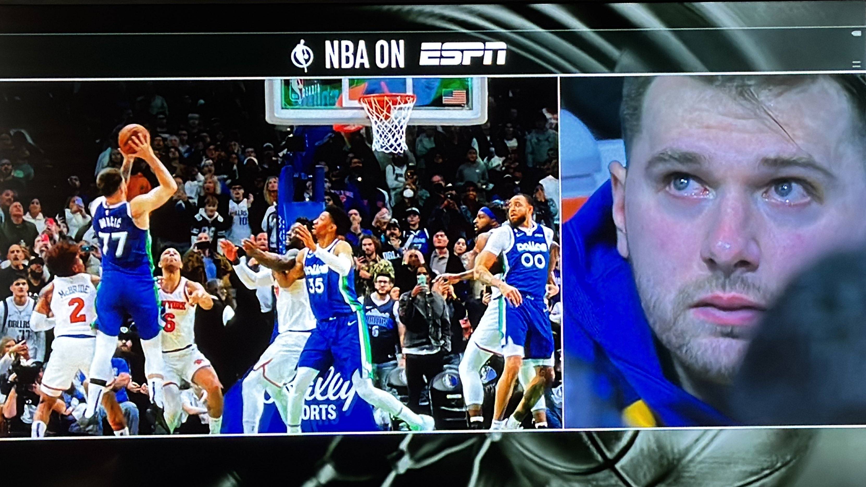 威廉希尔官网-比赛中出现悬念，球迷热情欢呼