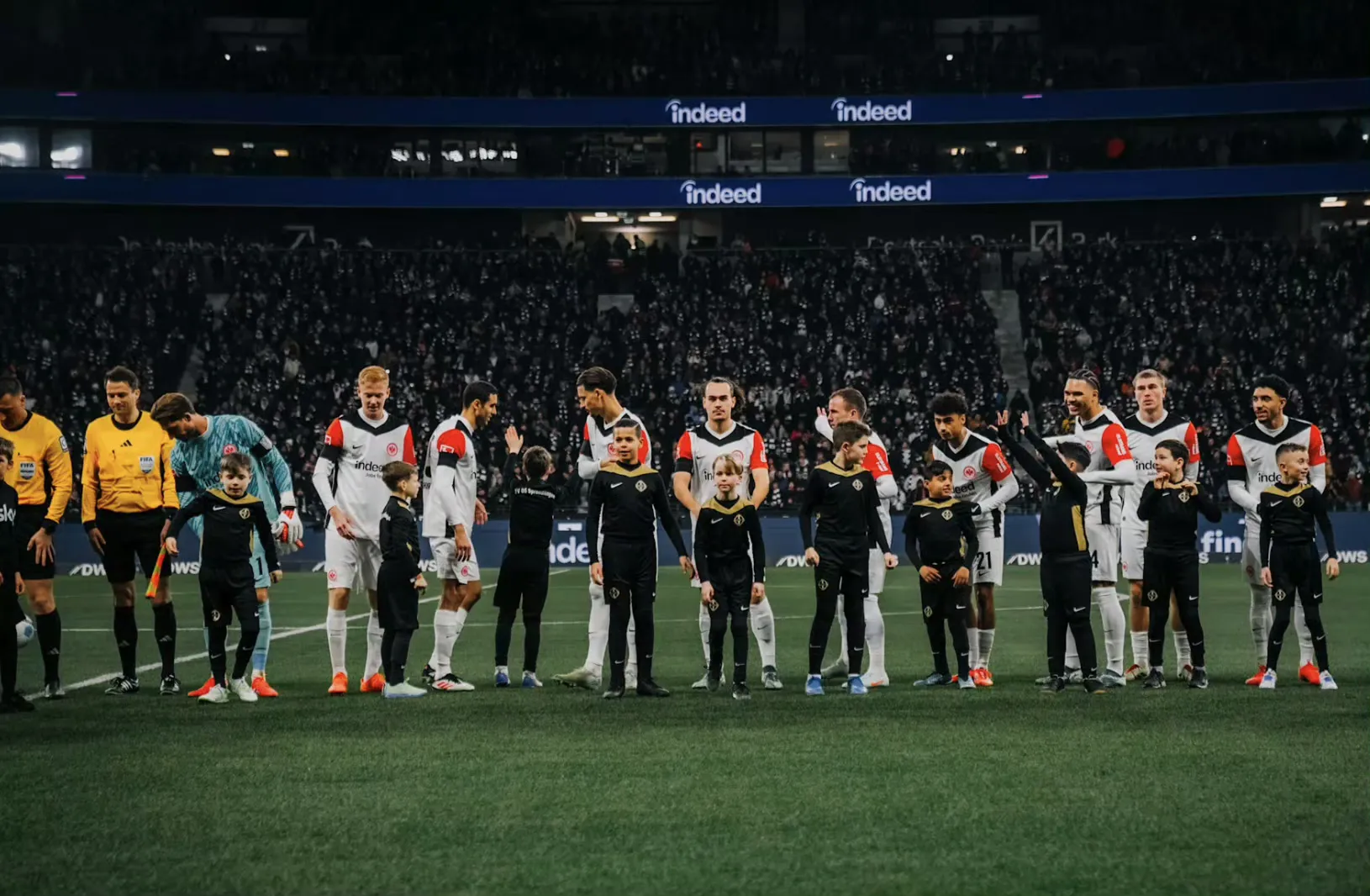 英国威廉希尔-沃尔夫斯堡主场告捷，连胜法兰克福终结