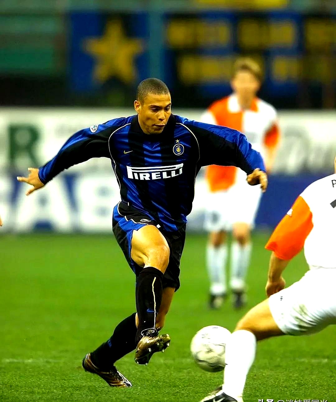 国际米兰遭遇挫折,球迷情绪低落 国际米兰遭遇挫折,球迷情绪低落