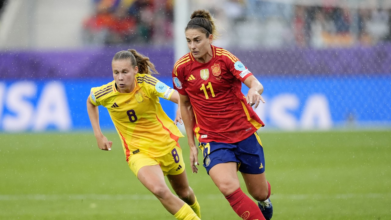 威廉希尔app-西班牙女足比赛受到观众热情欢迎