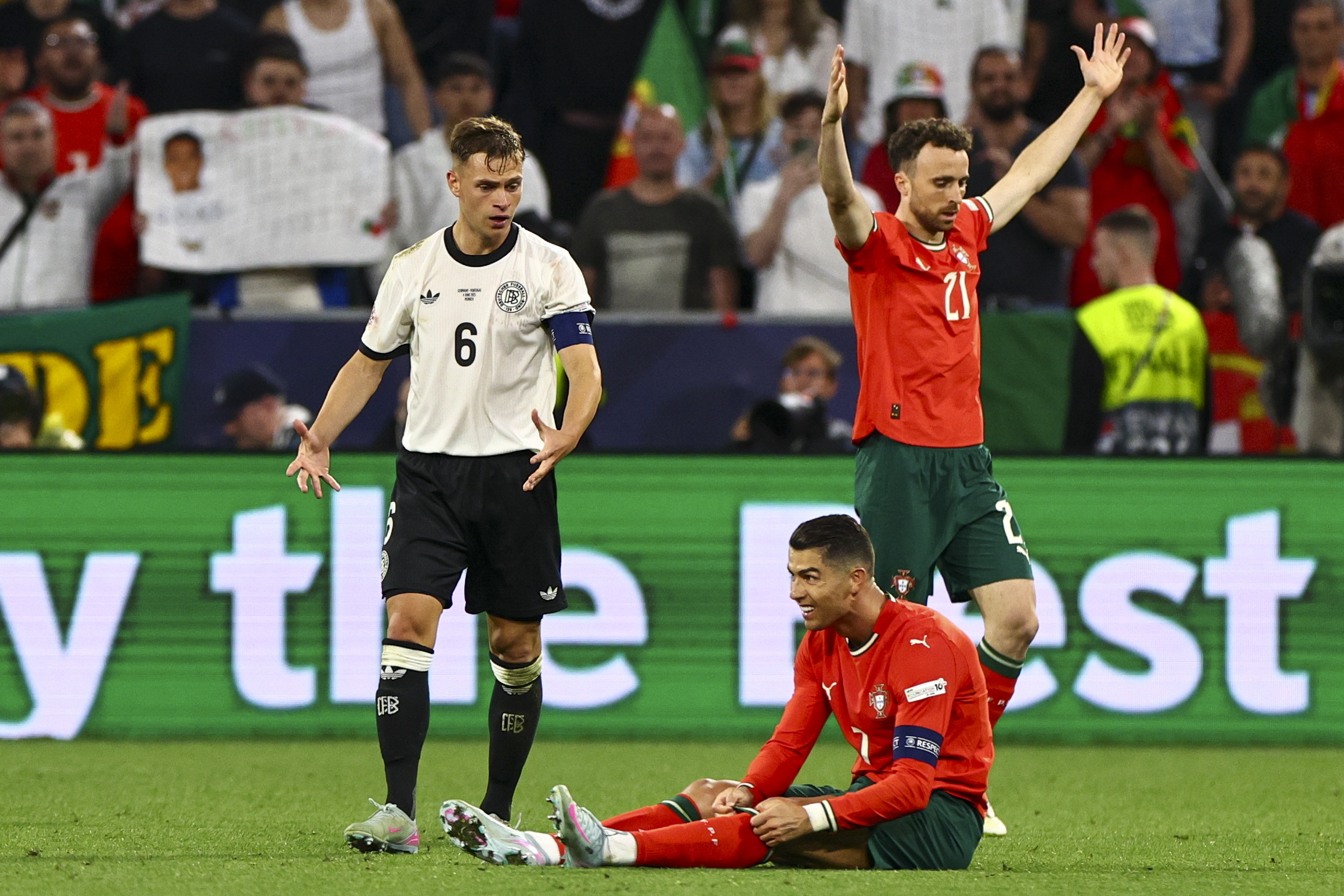 威廉希尔官网-葡萄牙队遭淘汰，出局引发遗憾