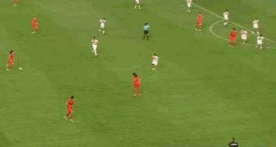 盖坦队再次失利,保级形势愈发严峻 盖坦队再次失利,保级形势愈发严峻