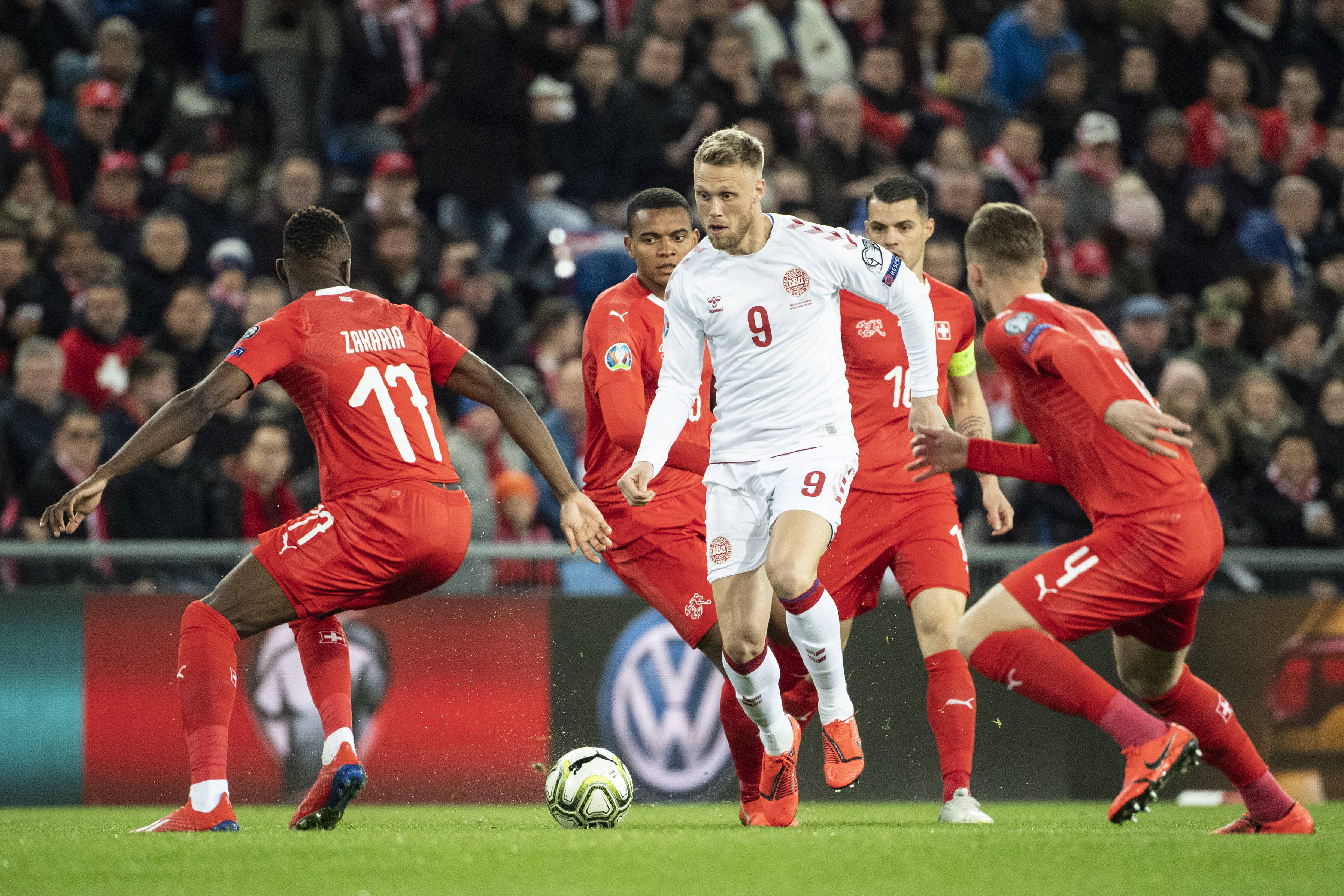 威廉希尔中文站-保加利亚客场战胜匈牙利，欧预赛积分榜暂列第三