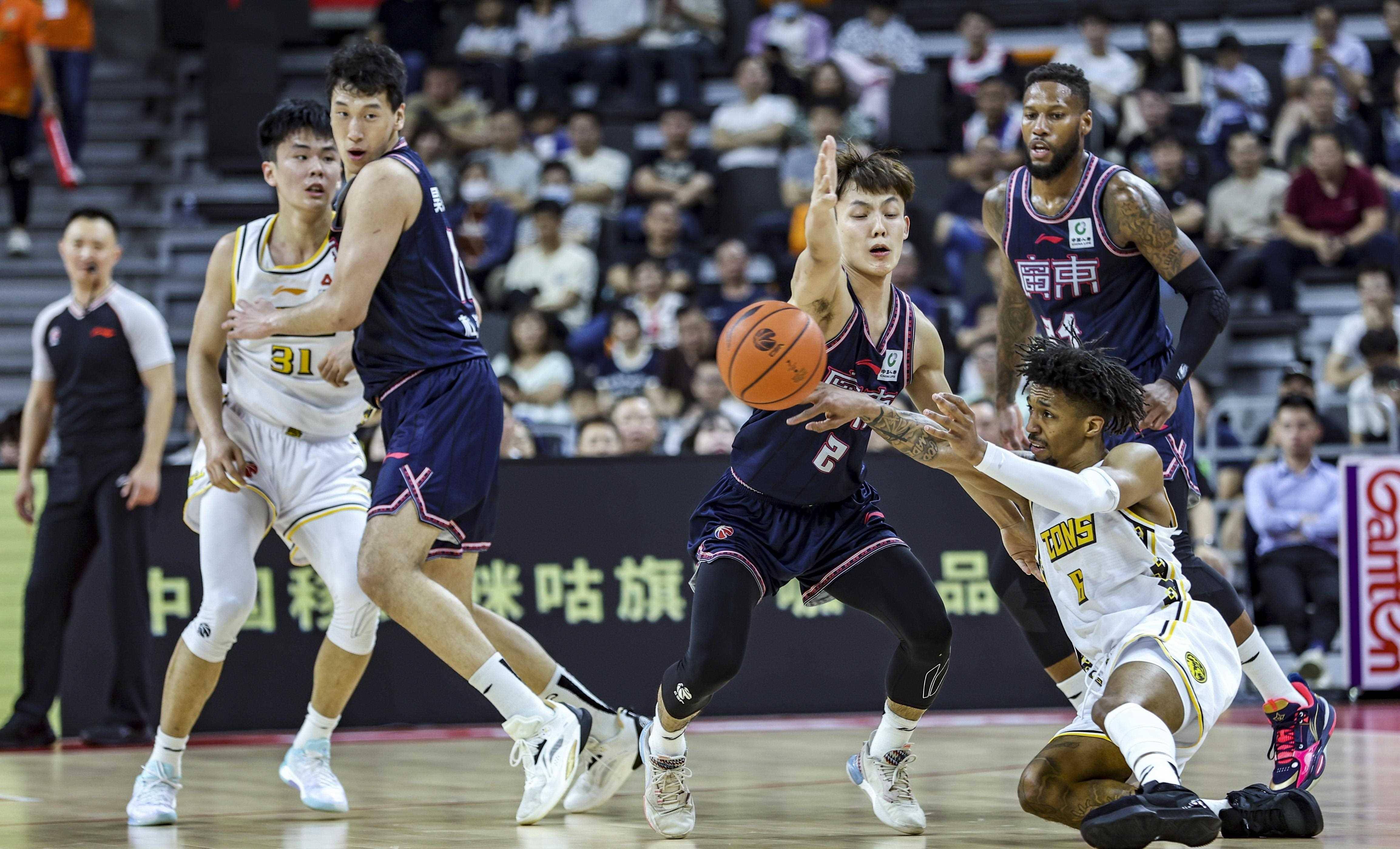 英国威廉希尔-篮球联赛风波频发，球队外援引发争议