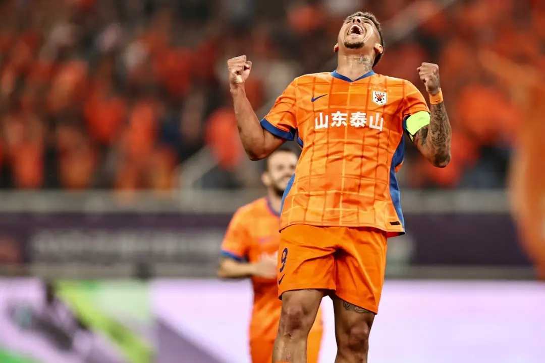 威廉希尔app-山东泰山在主场取得胜利，进入前四