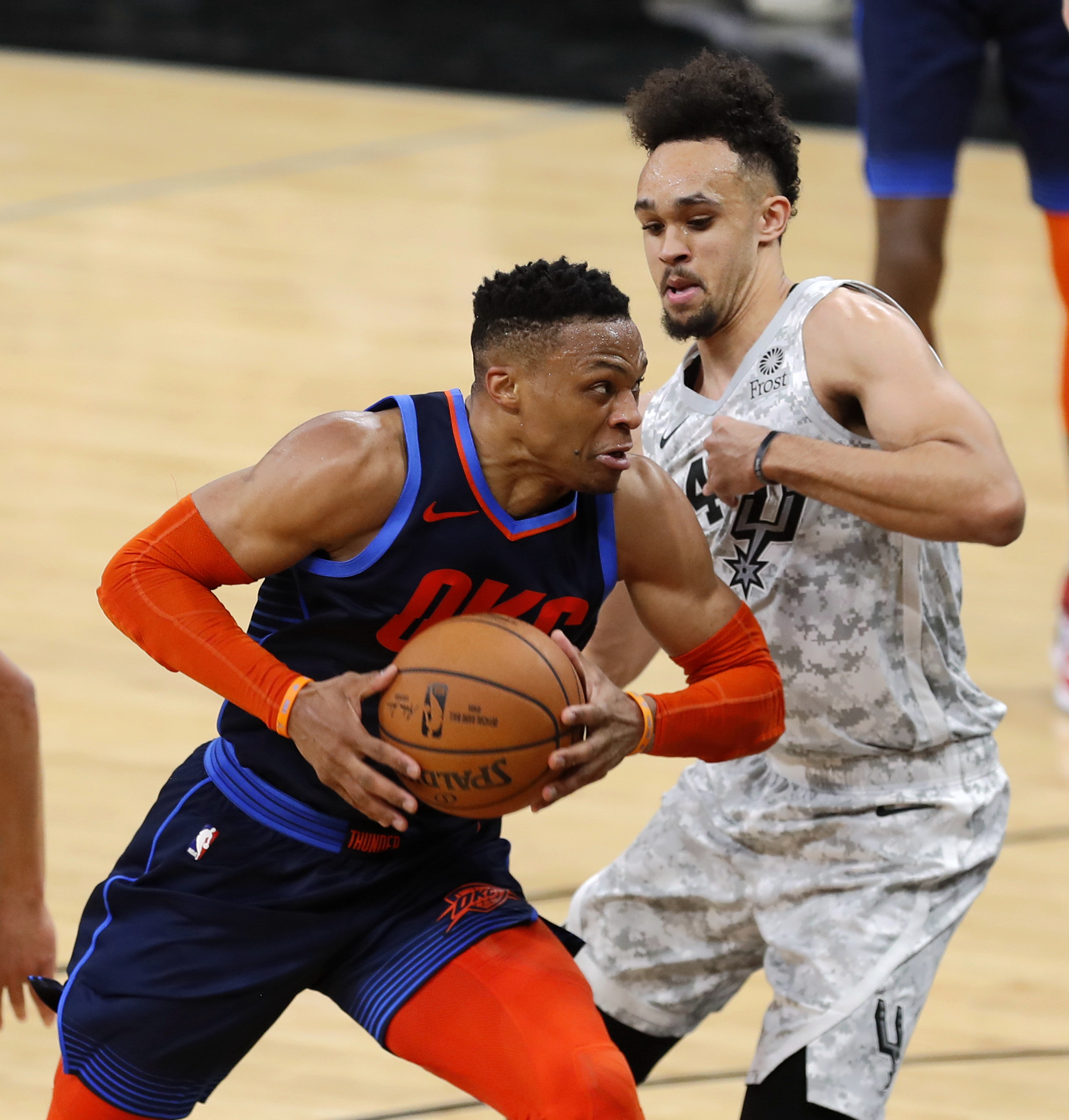 英国威廉希尔-威斯布鲁克加盟马刺，球队迎来重要转折