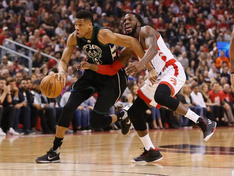 威廉希尔官网-火箭成功逆袭，横扫雄鹿