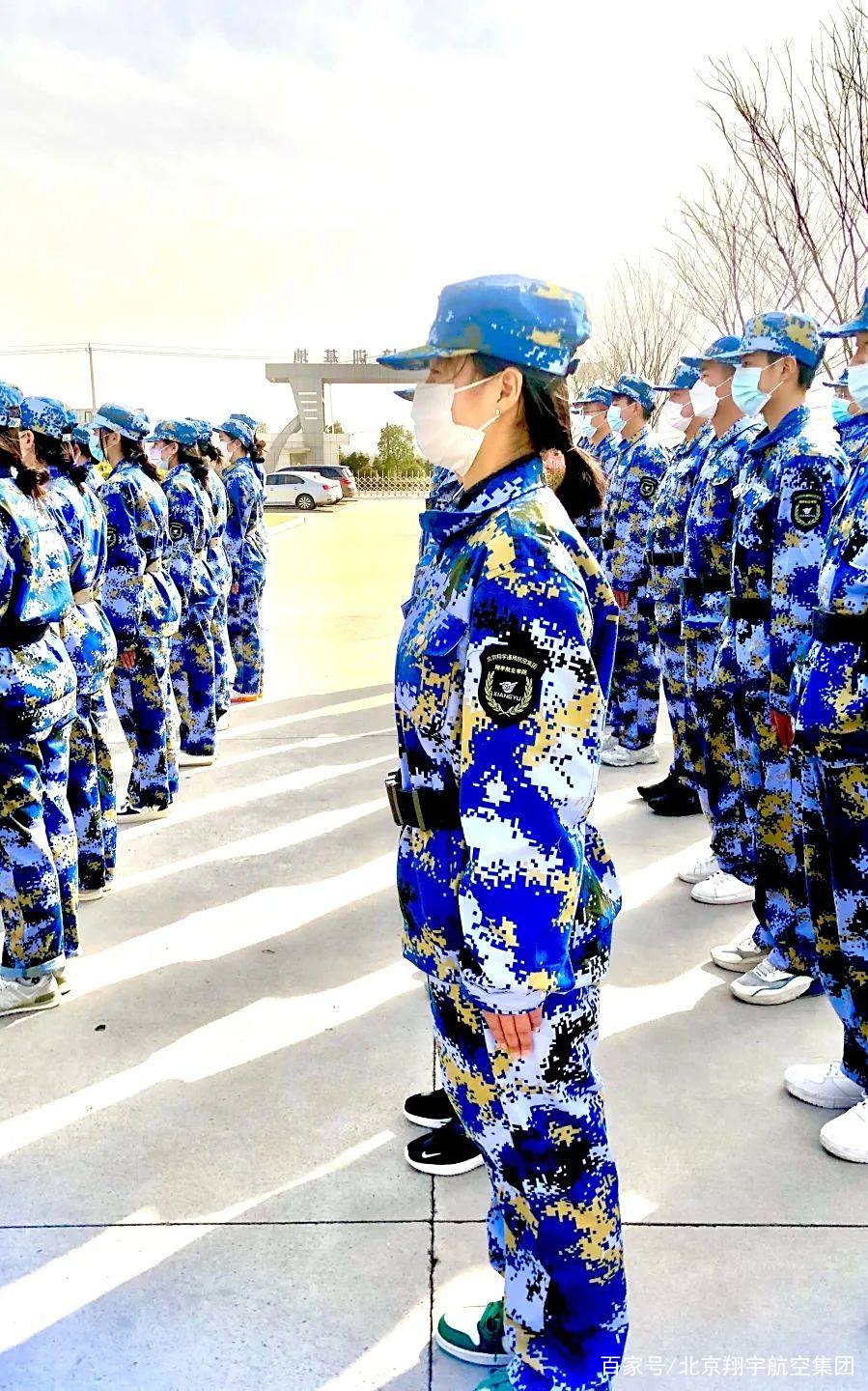 英国威廉希尔-运动员洗涤冒汗后神采飞扬，精神状态良好