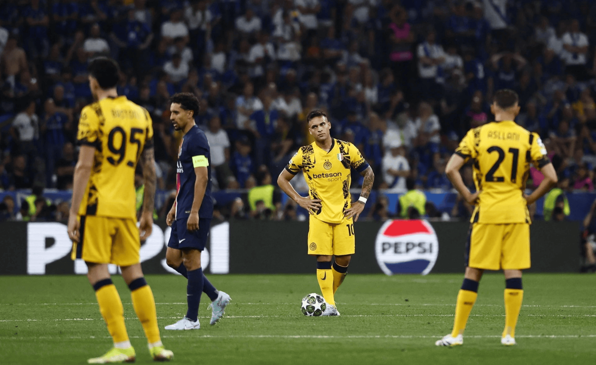 欧国联赛事塞维利亚取得宝贵三分 欧国联赛事塞维利亚取得宝贵三分