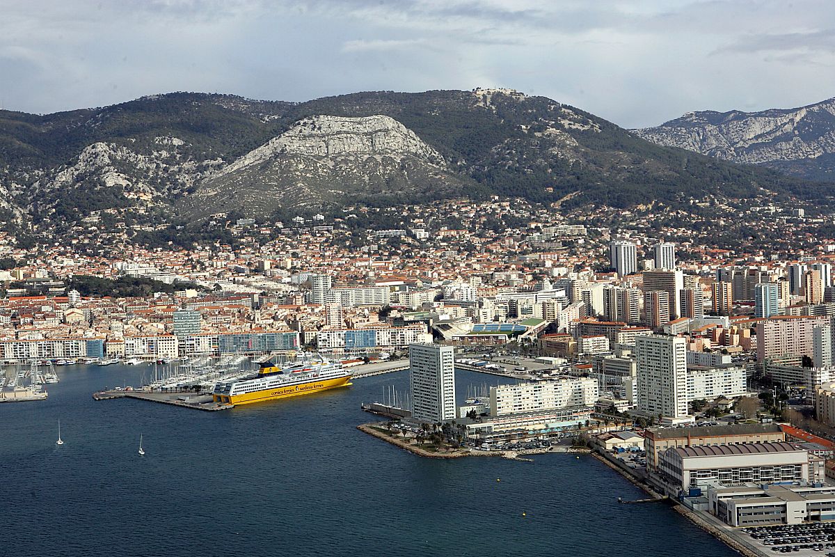 摩纳哥不敌马赛,遭遇惨败 摩纳哥不敌马赛,遭遇惨败