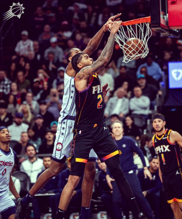 活塞队客场以110比103战胜太阳，迎来连胜