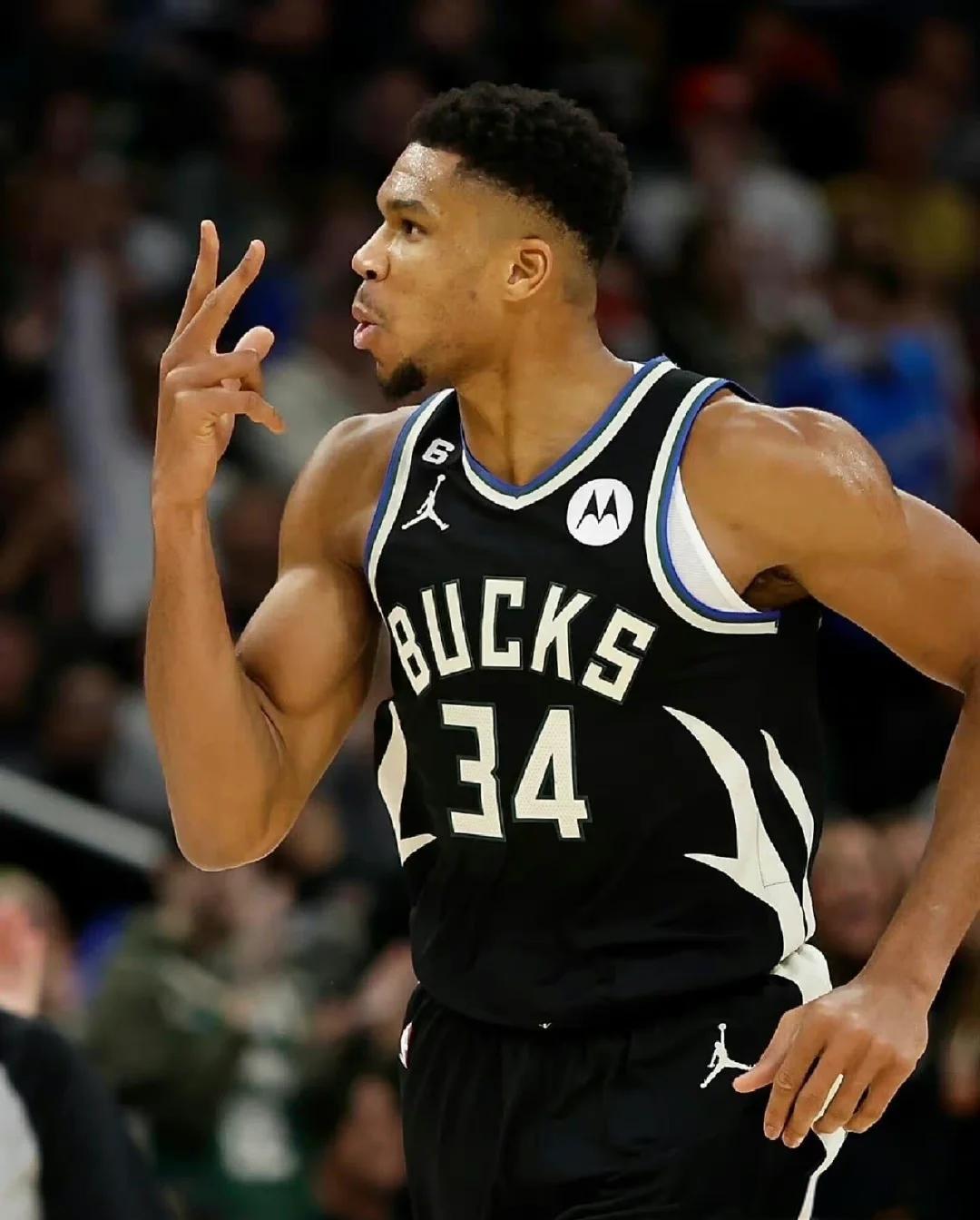 尼克斯客场险胜雄鹿，巴克利缴出分